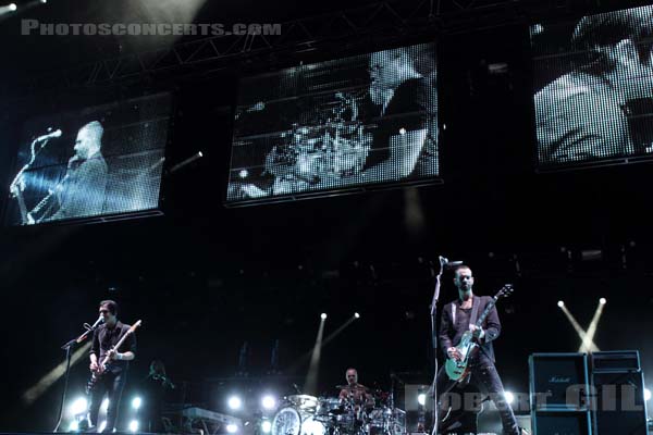 PLACEBO - 2012-08-24 - SAINT CLOUD - Domaine National - Grande Scene - 